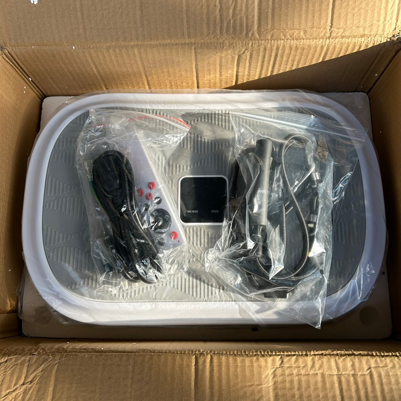 M019 FEIERDUN全身振動フィットネス プレート